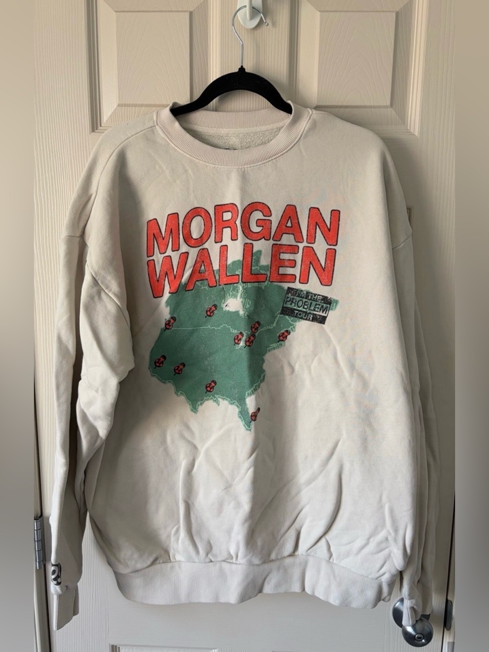 FREE with any bundle (2+ items) 
MORGAN WALLEN - Concert Sweater FLAWED